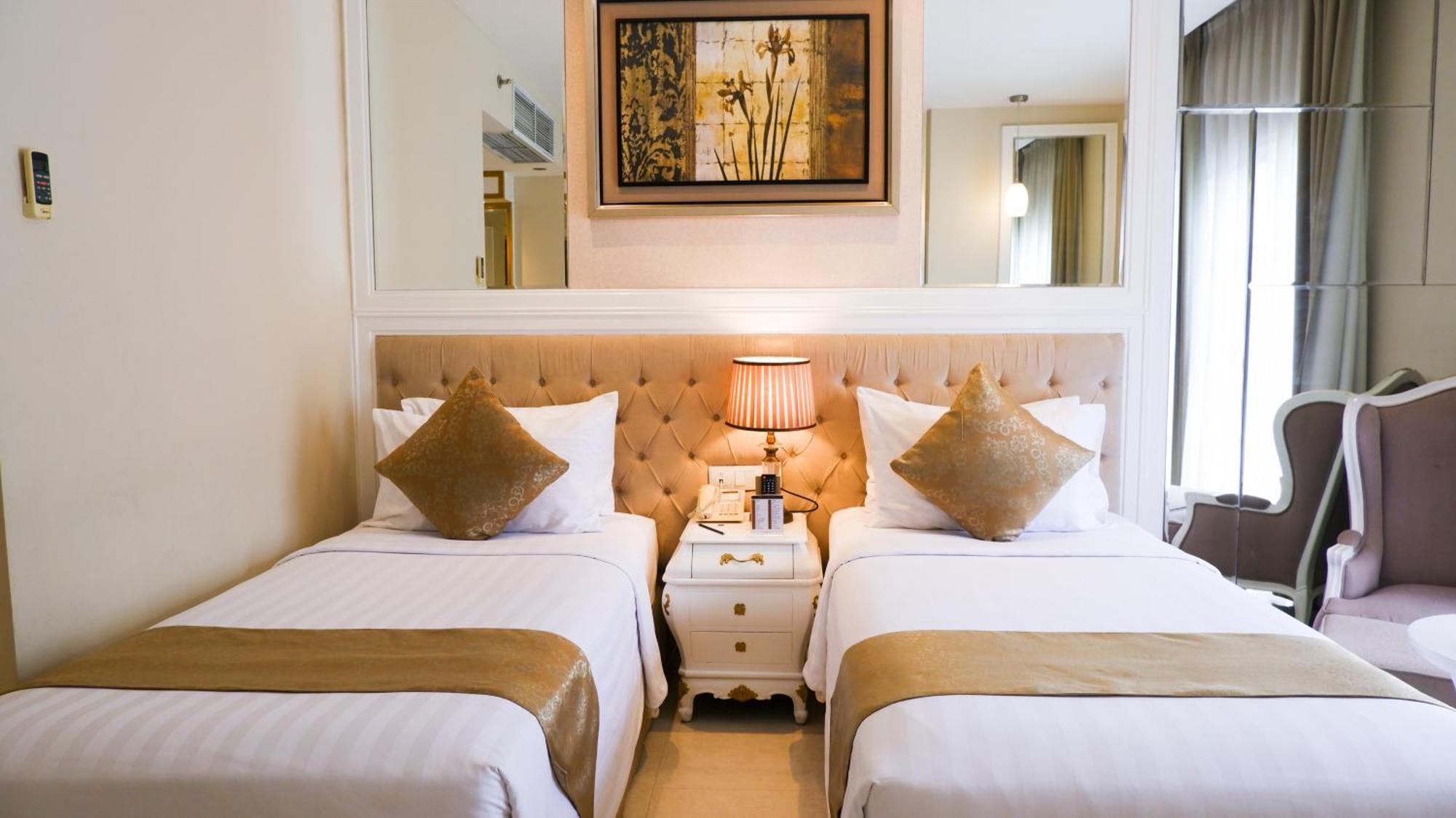 Grand Savero Hotel 4*
